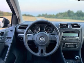 Volkswagen Golf 6 2.0 TDI CR - 1. Majitel - Strešne okno - 13