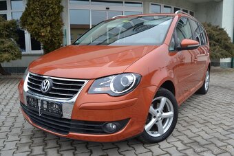 VW TOURAN 1.6 MPI HIGHLINE, NAVI, TEMPOMAT, ŤAŽNÉ, ALU R16 - 13