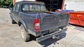 Nissan Navara Pick Up 2,5TD 76kw - 13