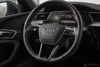 Audi E-tron 55 quattro Advanced - 13