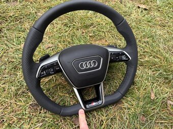 AUDI sportovy S volant kozeny zrezany perforovany - 13