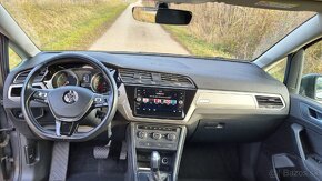 Volkswagen Touran 2.0 TDI DSG - 13