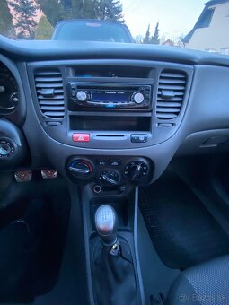 Predam Kia Rio 1.5 CRDI diesel - 13