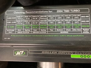 ARCTIC CAT T660 TURBO Touring snežný skúter - 13