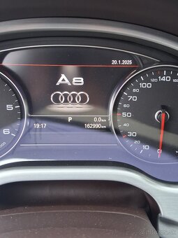 Audi A8 vrak - 13