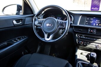 Kia Optima SW - 13