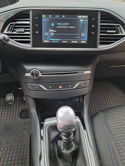 Peugeot 308 1.5 BlueHDi Style - 13