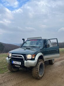 Pajero 2 1.9 TDi - 13