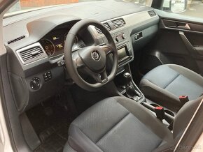 VOLKSWAGEN CADDY MAXI 2,0TDi 7míst dělané rozvody - 13