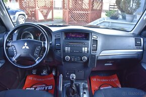 Mitsubishi Pajero 3.2DI-D SWB Intens - 13