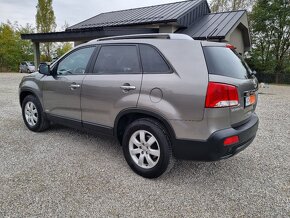 KIA SORENTO 2,2CRDi 4x4 - 13