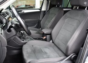 Volkswagen Tiguan 2.0TDi DSG NAVI TAŽNÉ 2xPNEU 110 kw - 13