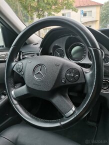 Mercedes benz E200 w212 135kw 2012 183tis km - 13