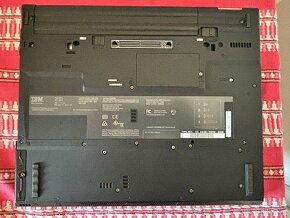 IBM ThinkPad T40 - 13