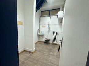 Na prenájom obchodný priestor 230m2 - Voľný Ihned - 13