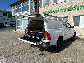 TOYOTA HILUX 2,4D 4x4 VIN 673 - 13