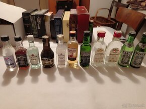 Zbierka alkoholových fľaštičiek - 13