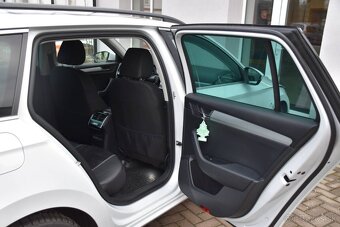 Škoda Superb Combi 1.6 TDI Ambition DSG - 13