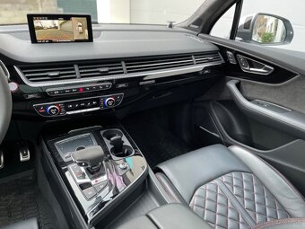 Audi SQ7 EXCLUSIVE CERAMIC B&O HUD 1.Majiteľ - 13