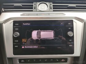 VW Passat R-Line DSG LED NAVI VYHŘ.SEDAČKY SENZORY - 13