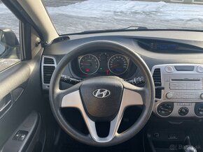 Hyundai i20 1.2 benzín 105000KM - 13