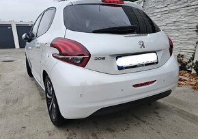 Peugeot 208  37.700km 2018 - 13