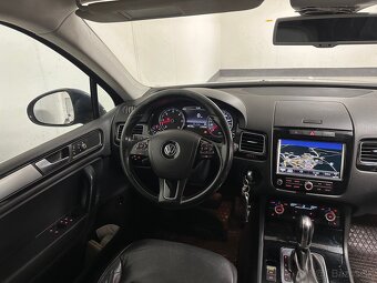 VW Touareg 3.0 V6 245hp 4x4 - 13