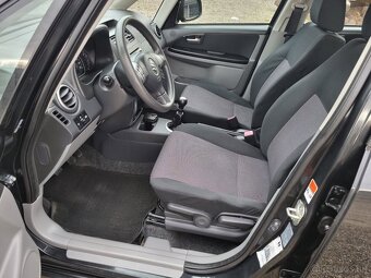 SUZUKI SX4 1,6i  4x4 - 13