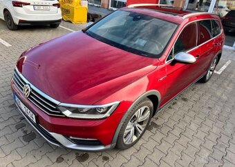 Volkswagen Passat 2.0TDI 176KW,ALLTRACK,4X4,LED nafta - 13