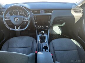 Škoda Octavia Combi 2.0 TDI Style - 13