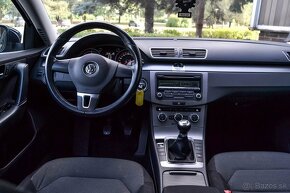 Volkswagen Passat 1.6 TDI BMT Trendline - 13