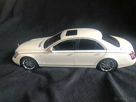 1:18 MAYBACH 57s - AA76158 - AUTOART 1/18 - 13