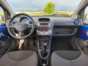 Toyota Aygo - 13