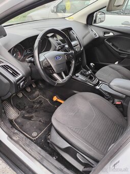 Ford Focus 2.0 tdci - 13