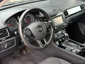 VW Touareg - 13