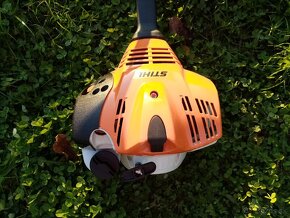 Krovinorez Stihl fs 70C - 13