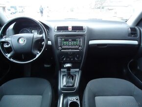 Škoda Octavia Combi 1.9 TDI Elegance DSG - 13