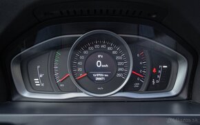 Volvo V60 D3 2.0L 110kW AUTOMAT (MOŽNÝ ODPOČET DPH) - 13