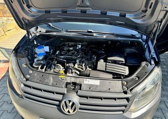 Volkswagen Caddy 1,6 TDi MAXI ,Pravid.servis nafta manuál - 13