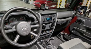 Jeep Wrangler JK 2,8 CRD Cabriolet 4x4 Ťažné Navijak - 13