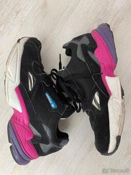 Adidas Falcon - 13