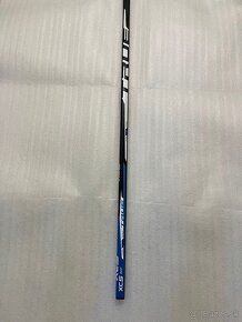 NOVÉ PRAVAČKY -BAUER -CCM-TRUE -flex junior - 13