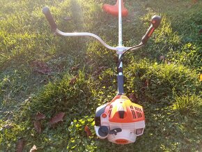 Krovinorez Stihl fs 70C - 13