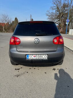 VW Golf 5 - 13