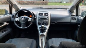 Toyota Auris 1.6 I Dual VVT-i Sol+ - 13