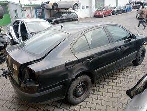 Lacno rozpredám Škoda Octavia II na náhradné diely - 13