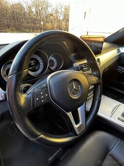 Mercedes E200 CDI BlueTEC - 13