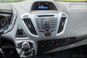 Ford Tourneo Custom 310 TITANIUM L1 2.0TDCi (přídavné lůžko) - 13