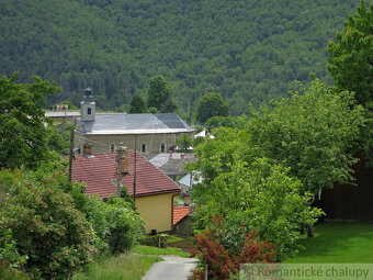 Dom na rekonštrukciu v obci Zlatá Idka - 13