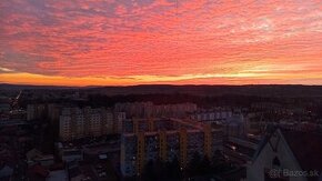 NA PREDAJ 2-izbový byt s jedinečným výhľadom - ESO Lučenec - 13